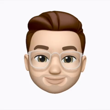 Memoji of Max Studer